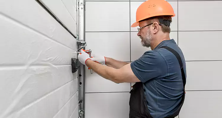 Emergency Garage Door Repair in Lafayette, CA