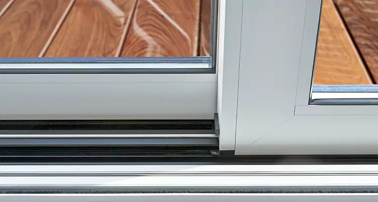 Patio Doors Leaking Water Issue Repair Services in Lafayette, CA