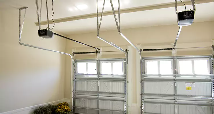 Residential Emergency Garage Door Repair in Lafayette, CA