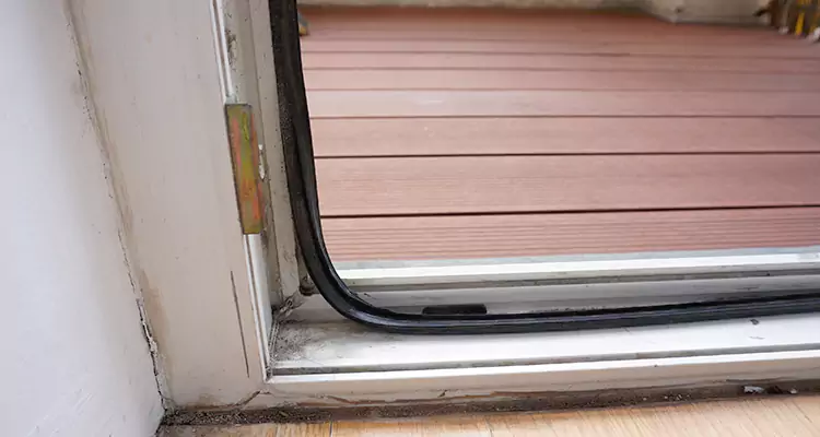 Why Choose Us for Leaking Sliding Glass Door Repair in Lafayette, CA?