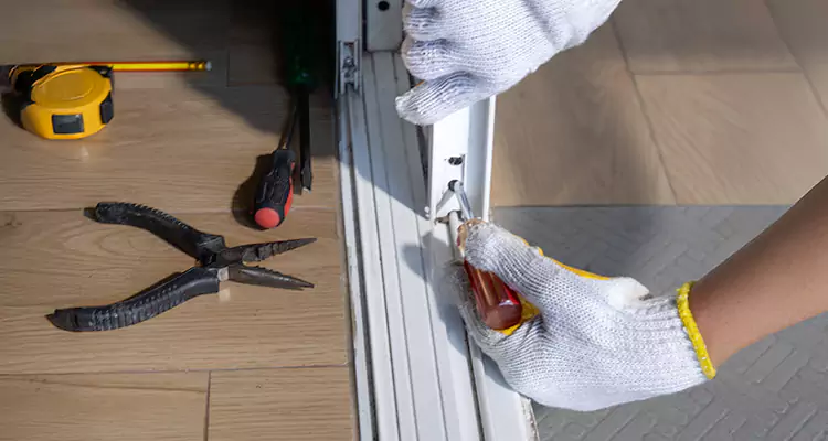 Screen Door Wheel Replacement in Lafayette, CA