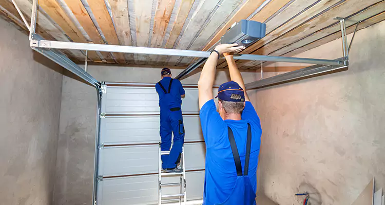 Garage Door Opener Technician in Lafayette, CA